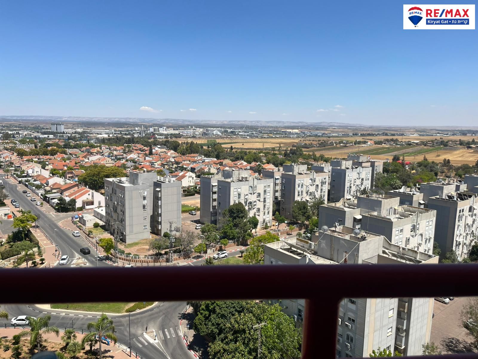 אדוריים - 6