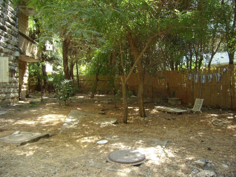 אברבנאל - 9