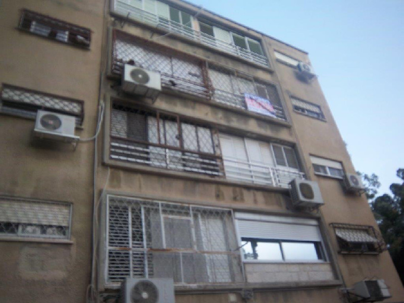 בן צבי - 5