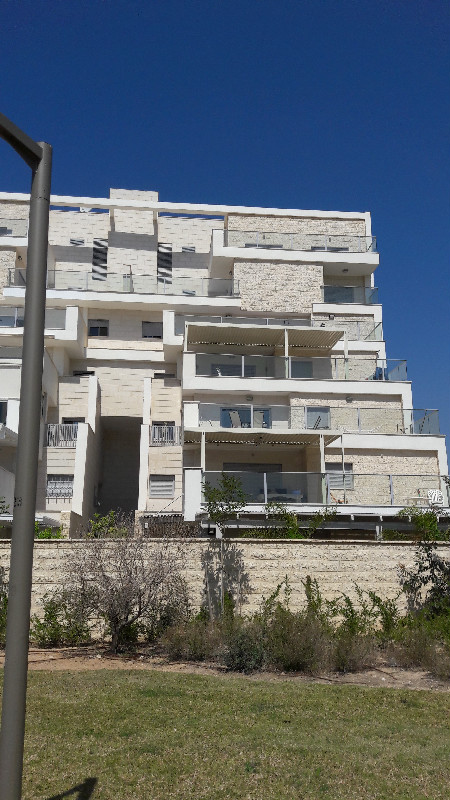 אהוד מנור - 2