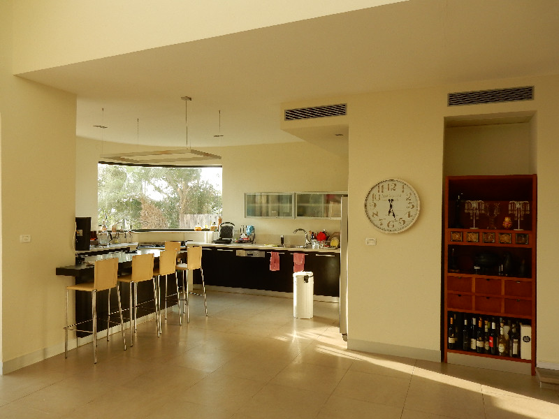 ענבר  - 2