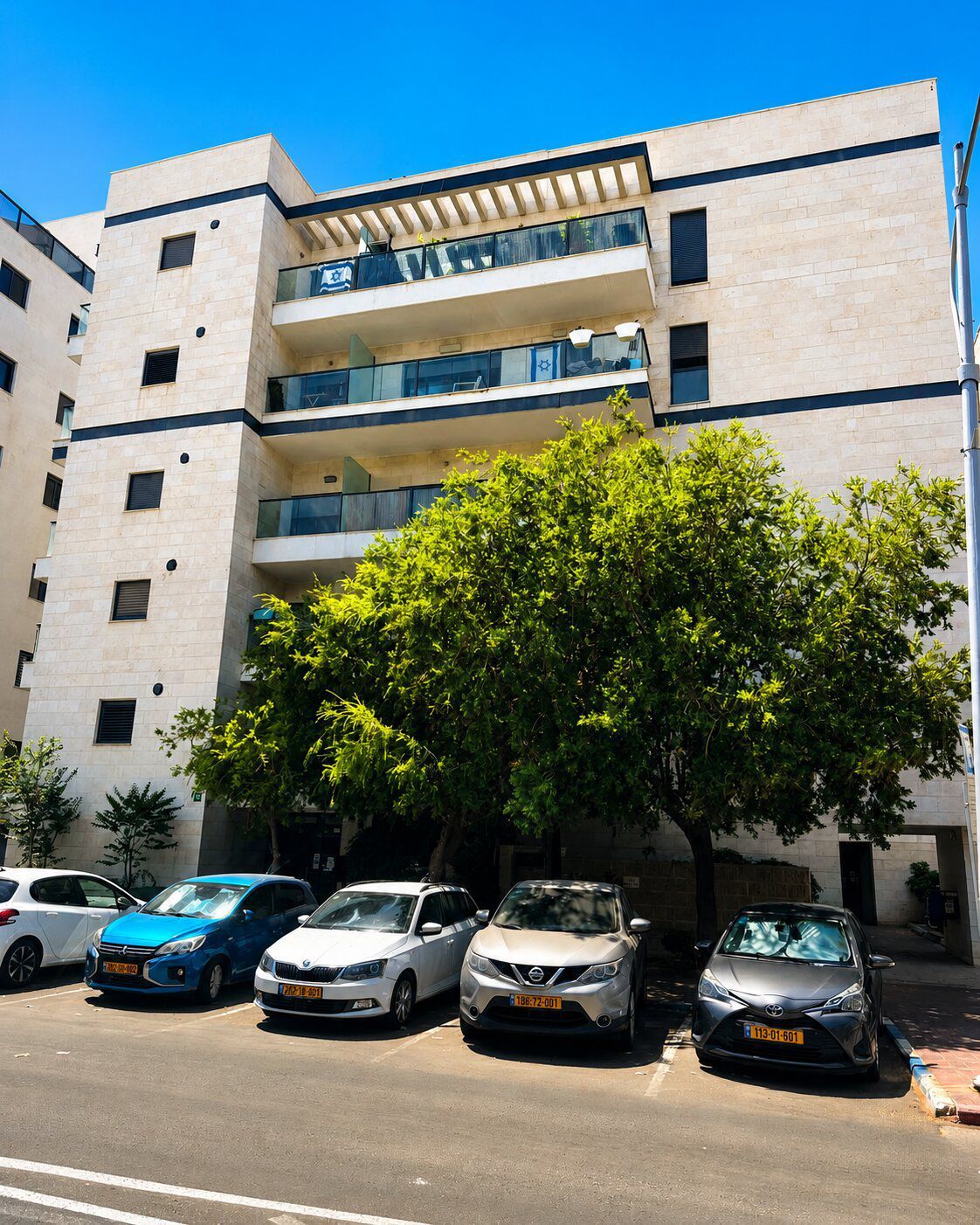 בר אילן - 16