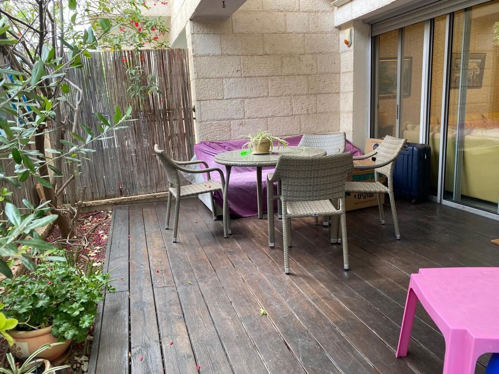 הכלנית - 2