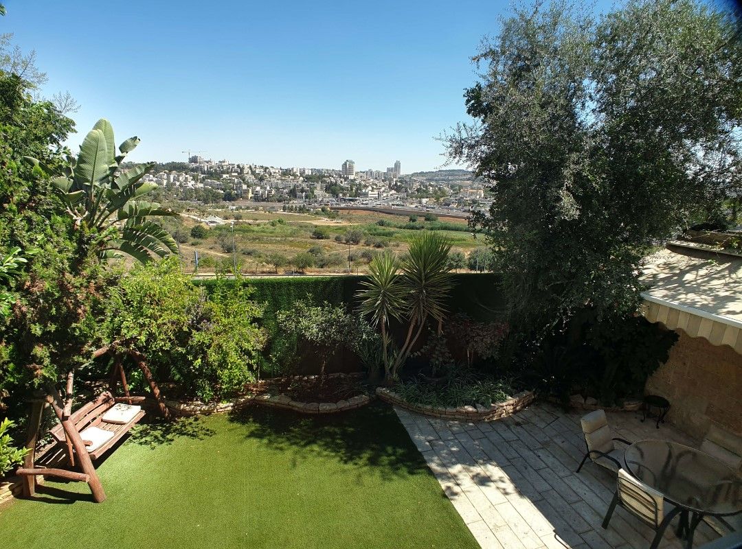 גדעון האוזנר - 13