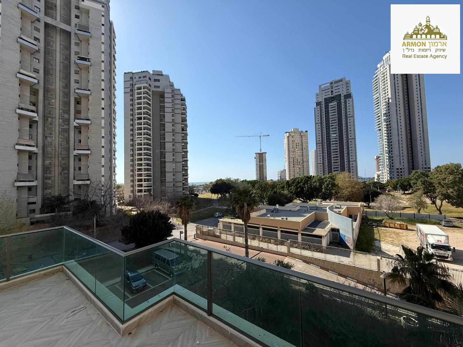 הנביאים - 24