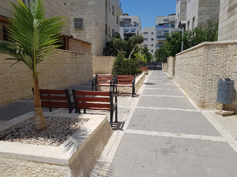 יונה וולך  - 8