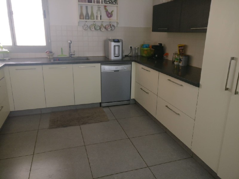 יונה וולך  - 16