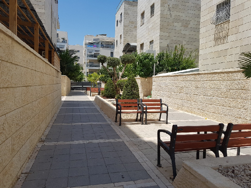 יונה וולך  - 9