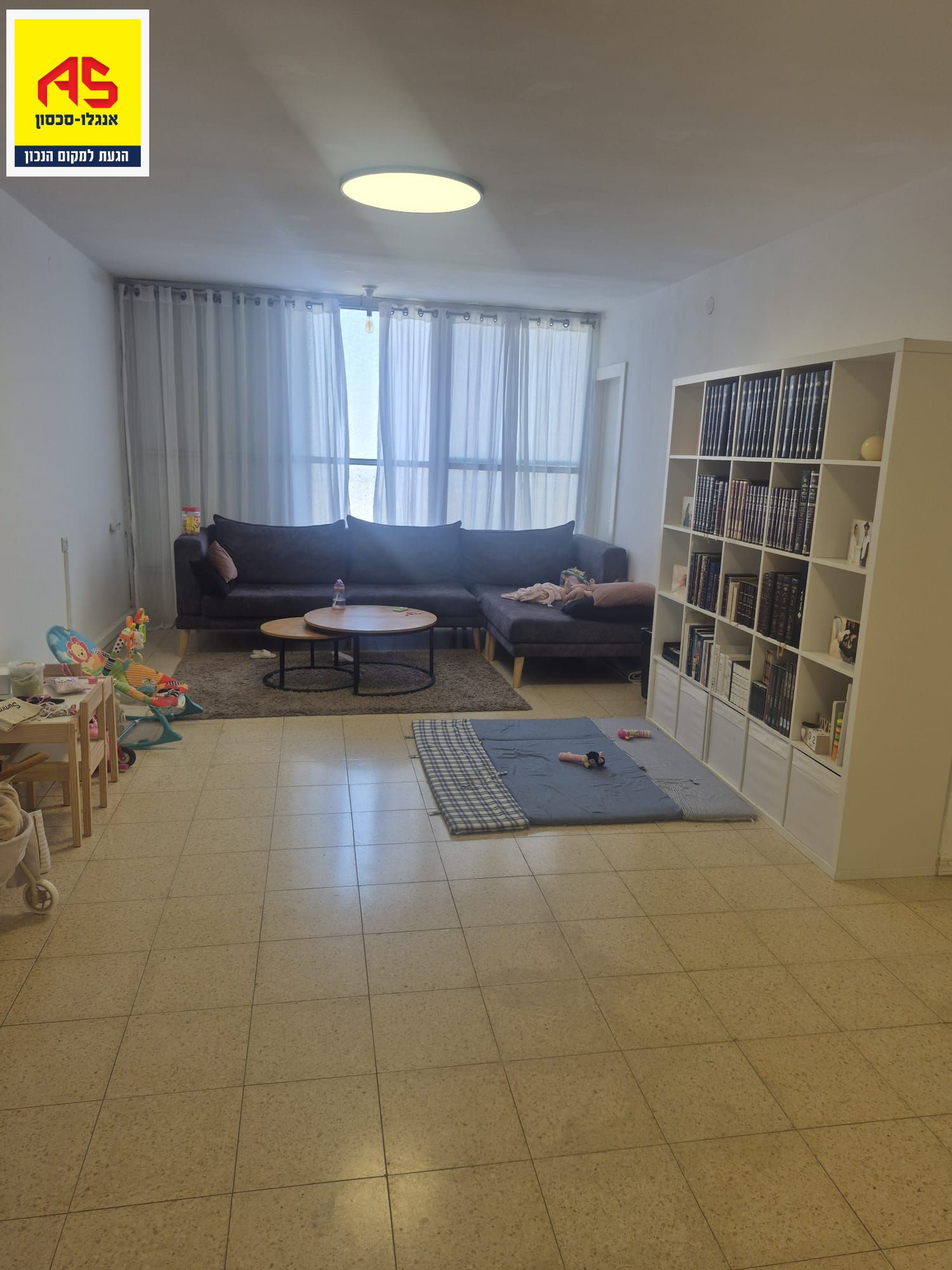 שדרות מונטיפיורי - 4
