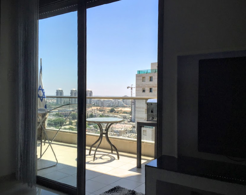 הנביאים - 8