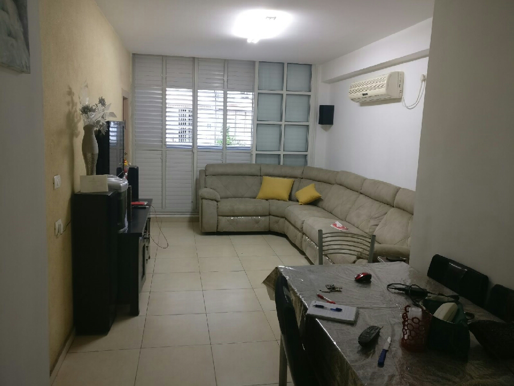 ארלוזורוב  - 3