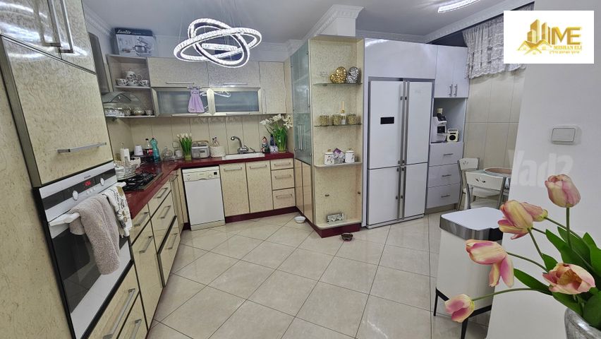 סוקולוב - 10