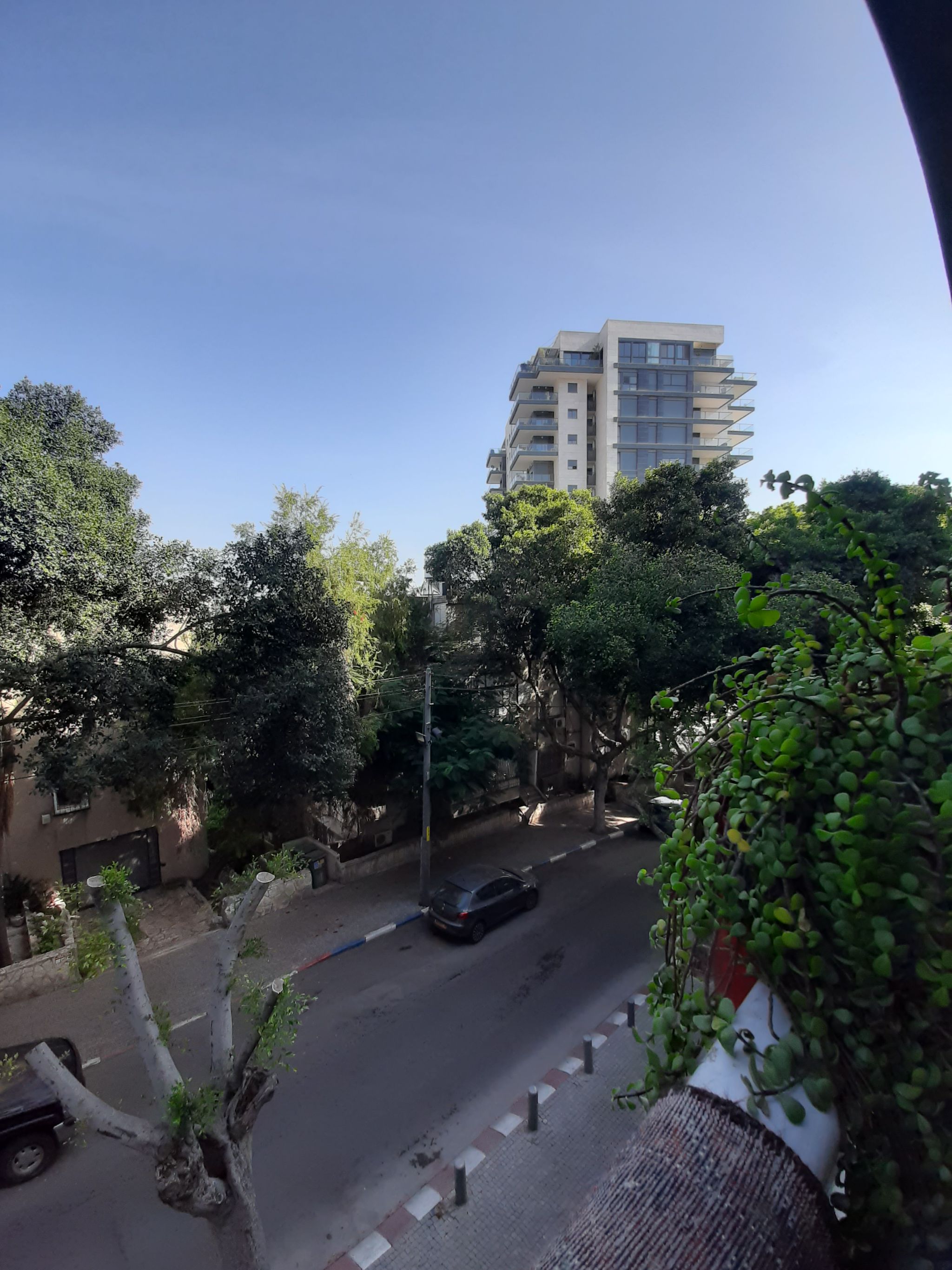 הצנחנים  - 2