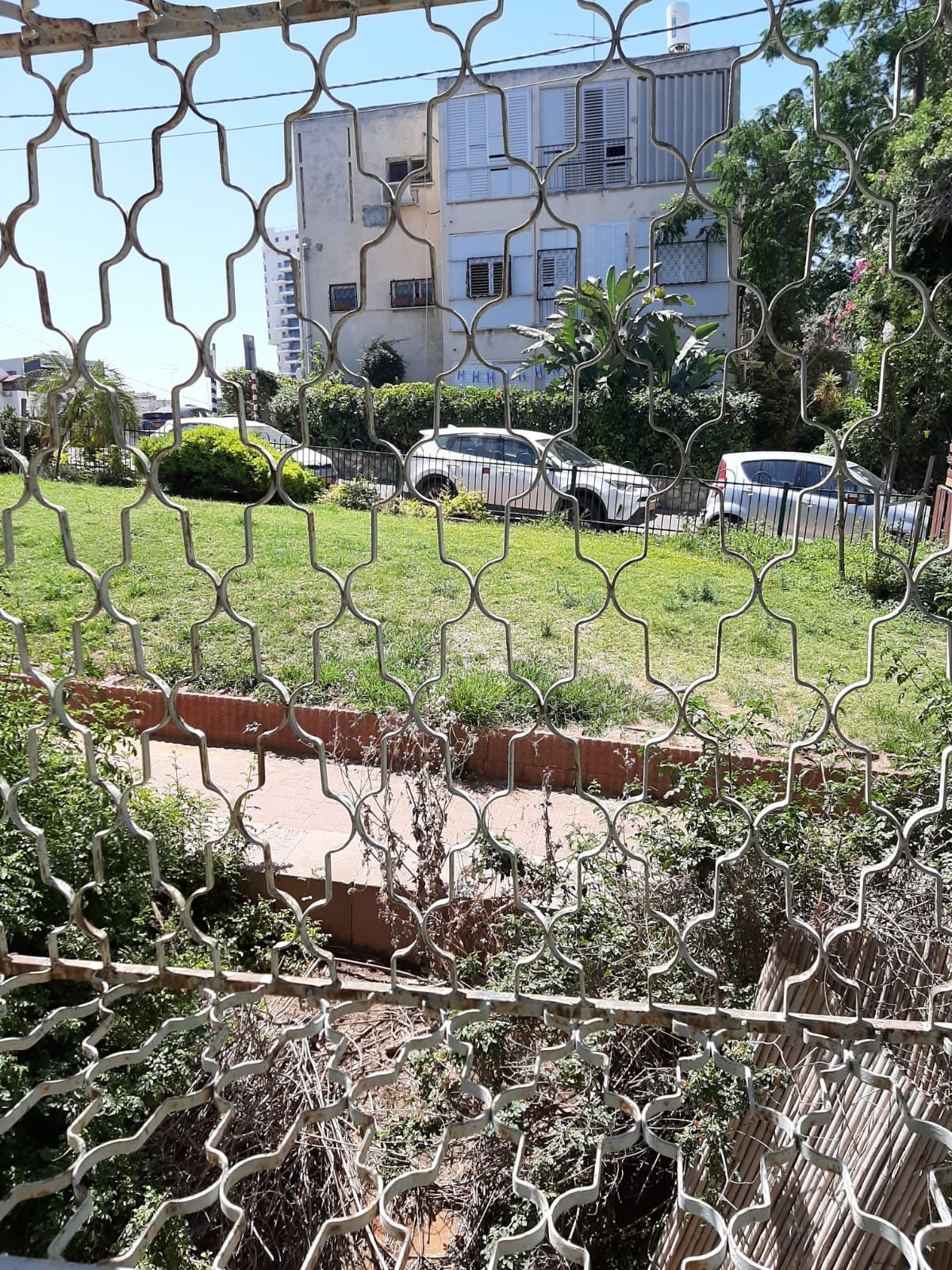 אבטליון - 2