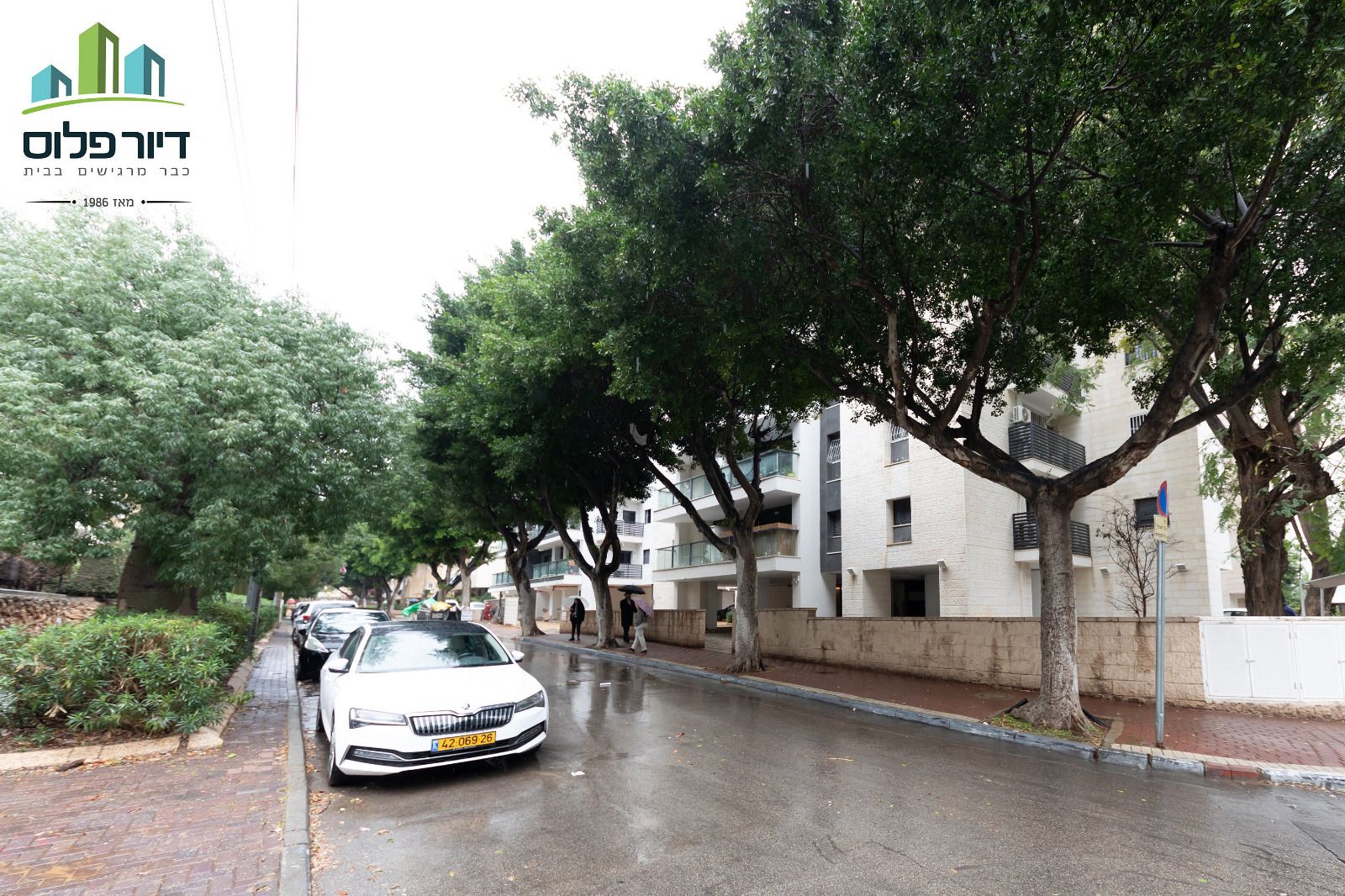 כובשי החרמון - 18